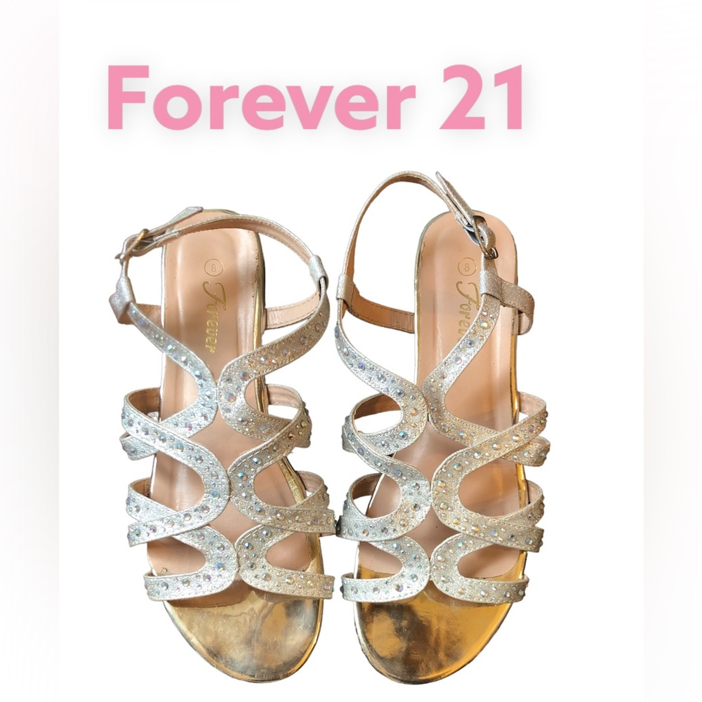 Forever 21 Formal Sandals Wedding Bridesmaid Wedge Low Heel Silver